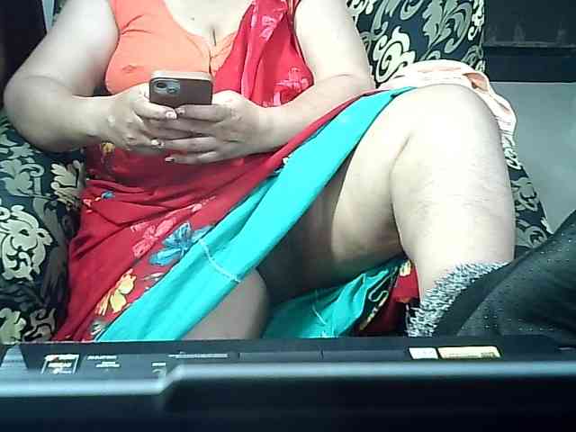 Indianbhabhimilf... Live Webcam on BongaCams