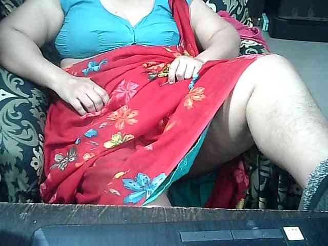 Indianbhabhimilf40 webcam