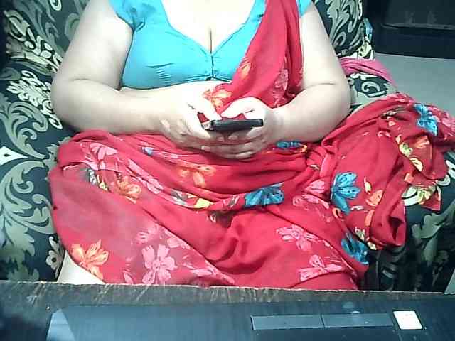 Indianbhabhimilf40 webcam