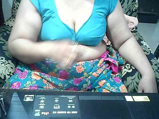 Indianbhabhimilf40 webcam