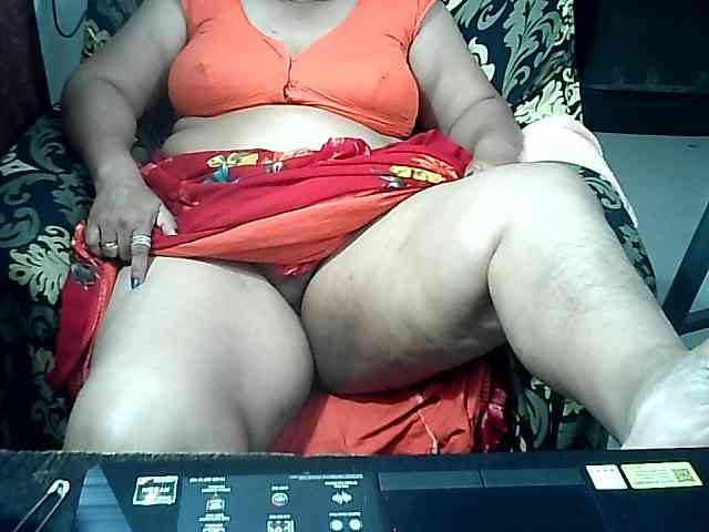 Indianbhabhimilf40 webcam