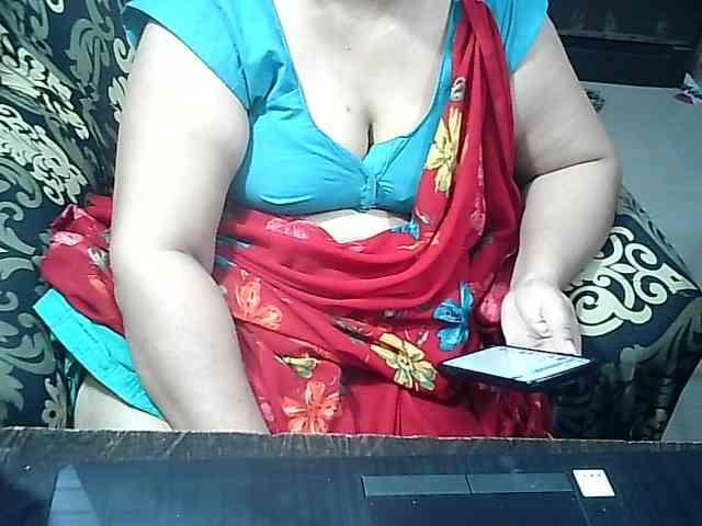 Indianbhabhimilf40 webcam