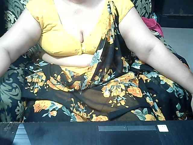 Indianbhabhimilf40 webcam