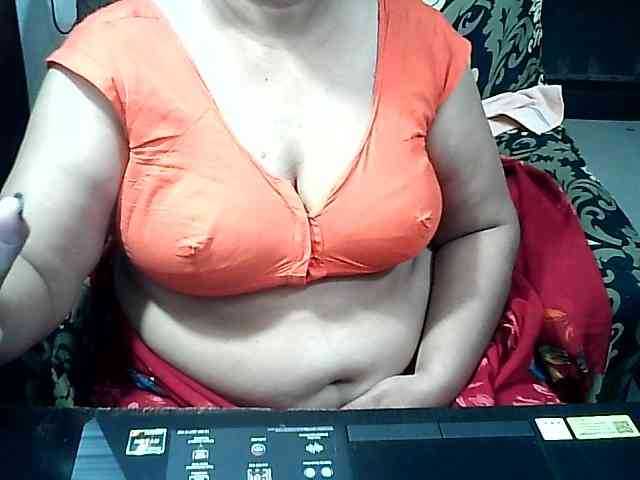 Indianbhabhimilf40 webcam