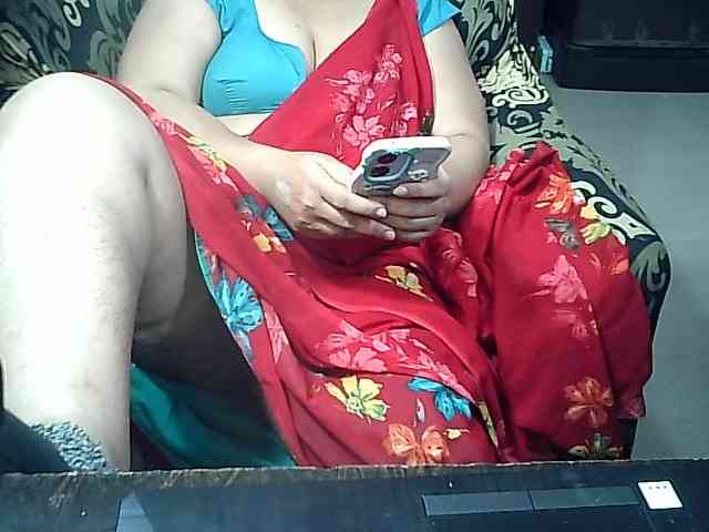 Indianbhabhimilf40 webcam