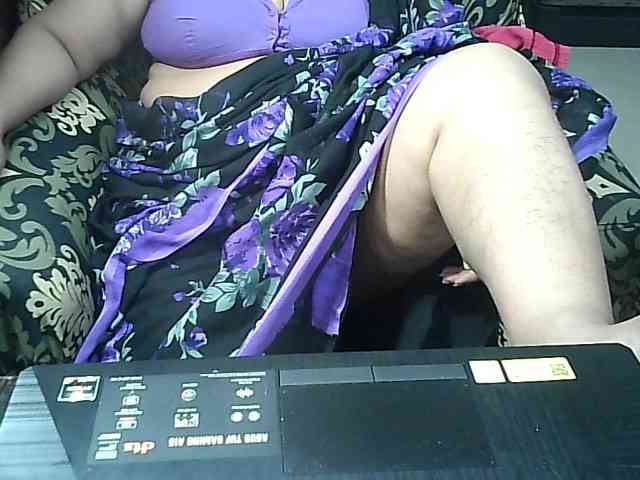 Indianbhabhimilf40 webcam