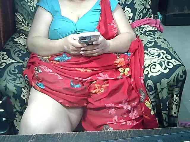 Indianbhabhimilf40 webcam