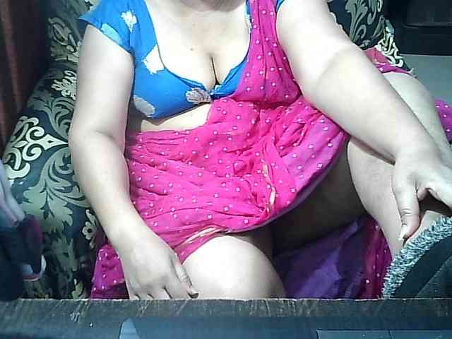 Indianbhabhimilf40 webcam
