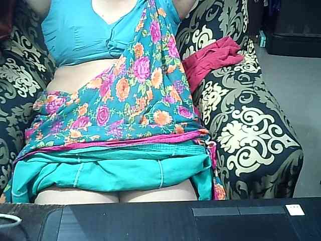 Indianbhabhimilf40 webcam