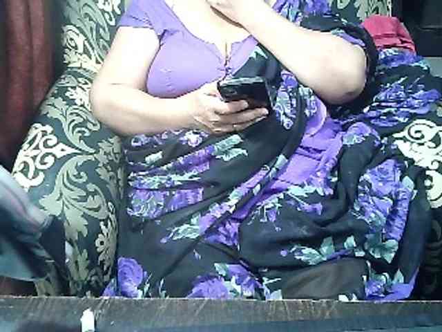 Indianbhabhimilf40 webcam