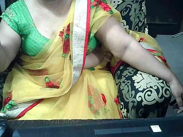 Indianbhabhimilf40