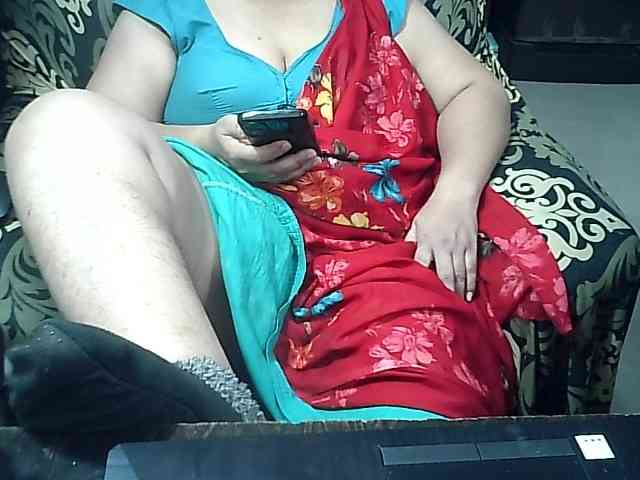 Indianbhabhimilf40 webcam