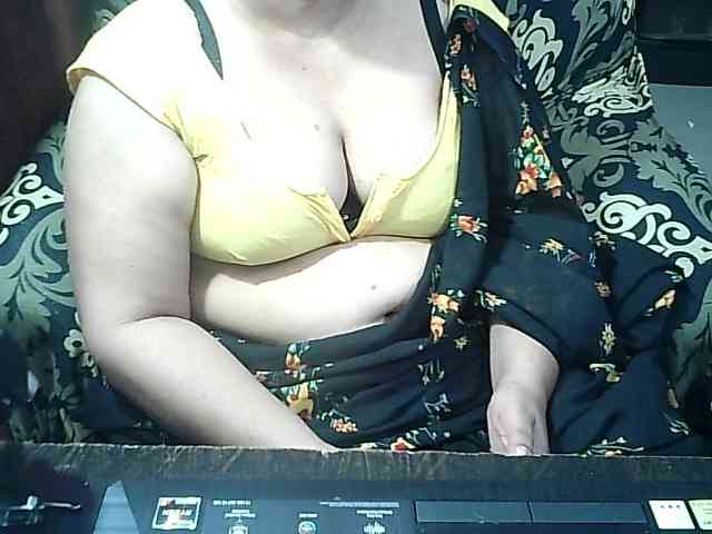 Indianbhabhimilf40 webcam