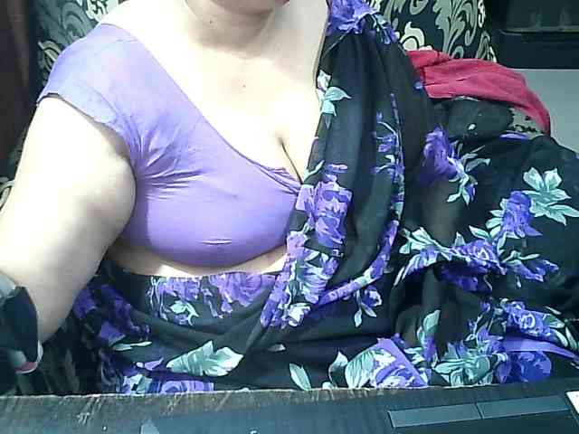 Indianbhabhimilf40 webcam