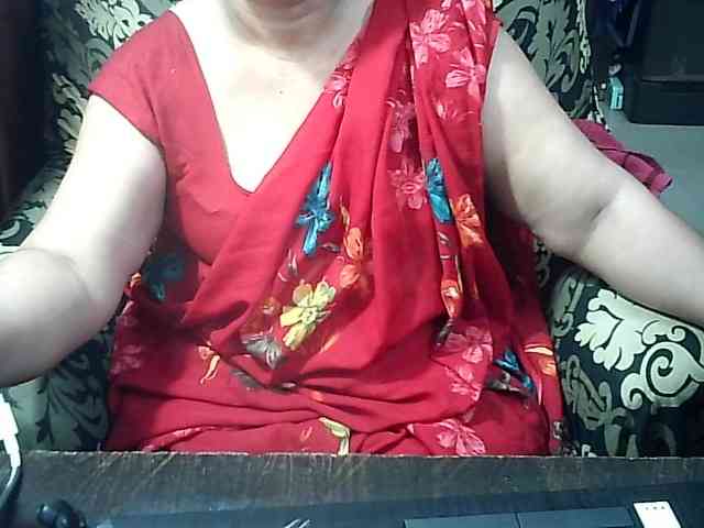 Indianbhabhimilf40 webcam