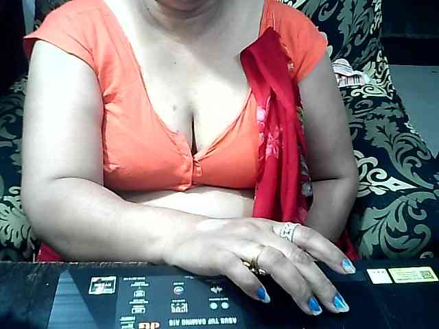 Indianbhabhimilf40 webcam