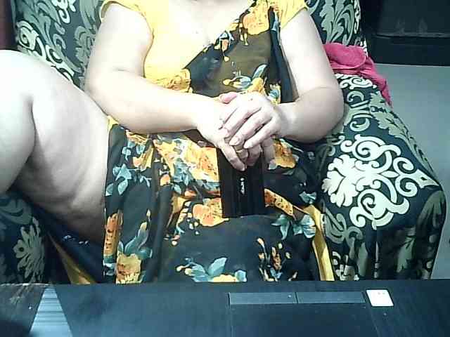 Indianbhabhimilf40 webcam