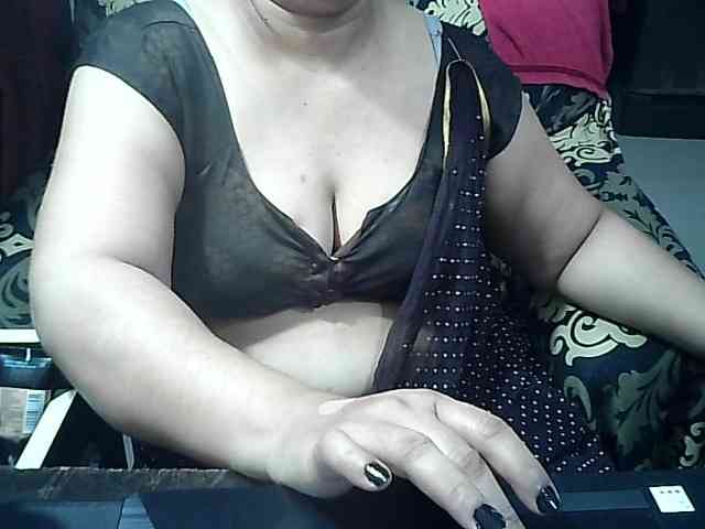 Indianbhabhimilf40
