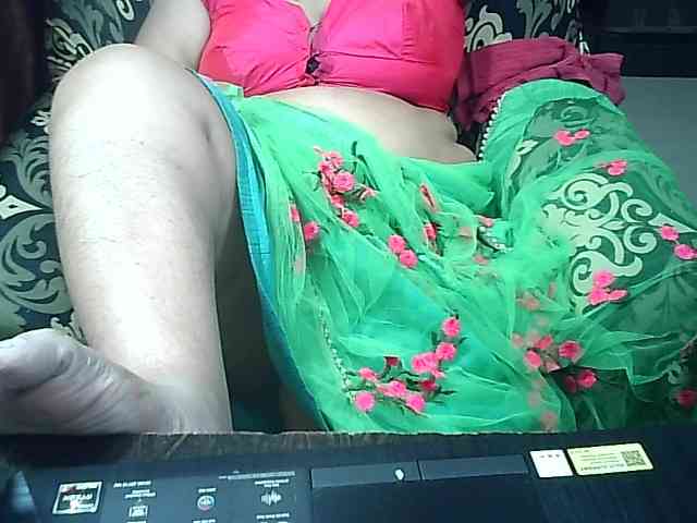 Indianbhabhimilf40 webcam