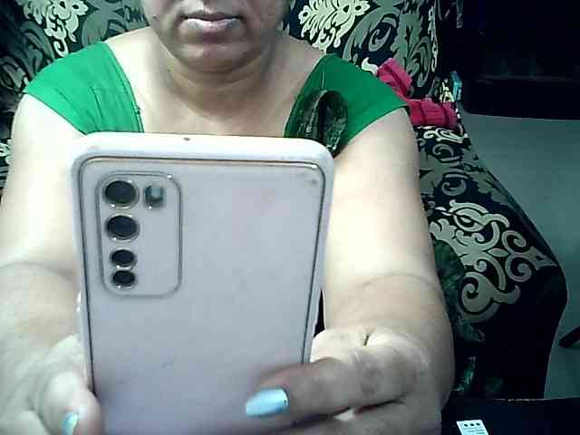 Indianbhabhimilf40 webcam