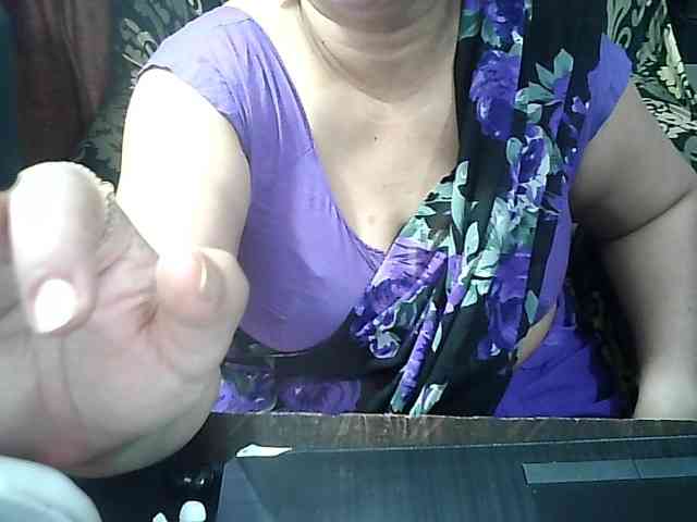 Indianbhabhimilf40 webcam