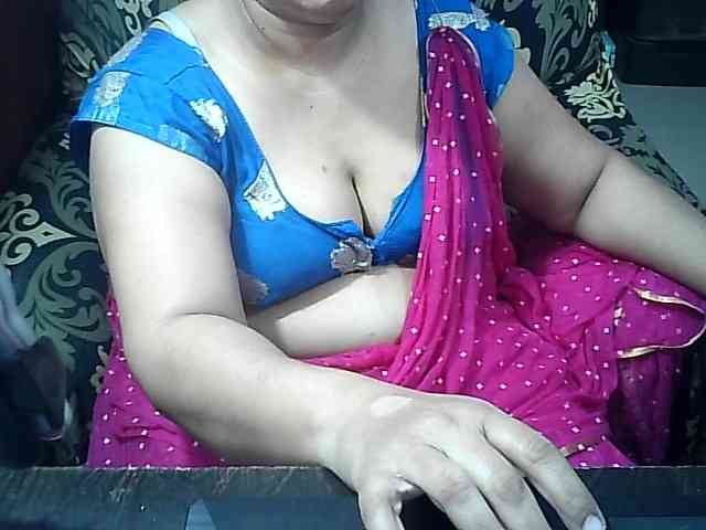 Indianbhabhimilf40 webcam