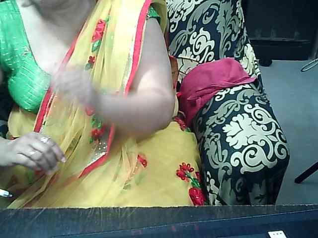 Indianbhabhimilf40 webcam