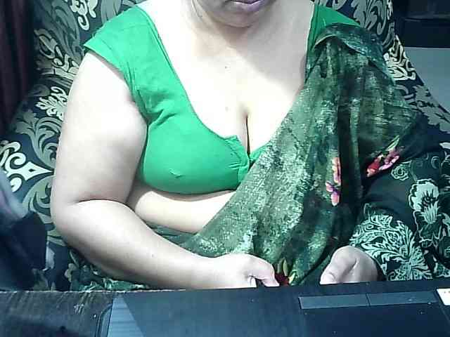 Indianbhabhimilf40 webcam