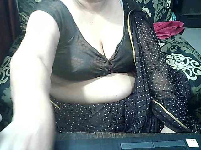 Indianbhabhimilf40 webcam