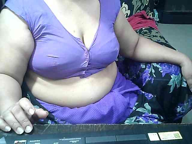 Indianbhabhimilf40 webcam