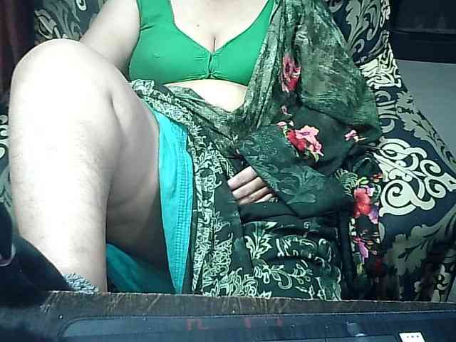 Indianbhabhimilf40 webcam
