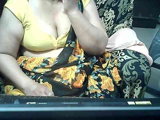 Indianbhabhimilf40 webcam