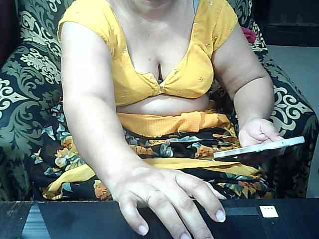 Indianbhabhimilf40 webcam
