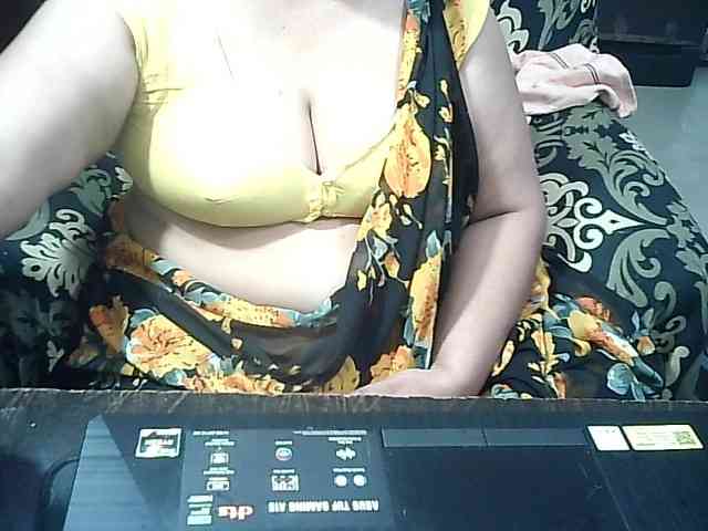 Indianbhabhimilf40 webcam