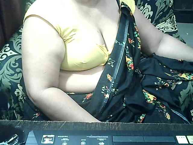 Indianbhabhimilf40 webcam