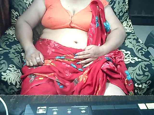 Indianbhabhimilf40 webcam