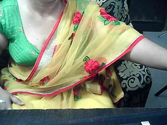 Indianbhabhimilf40 webcam