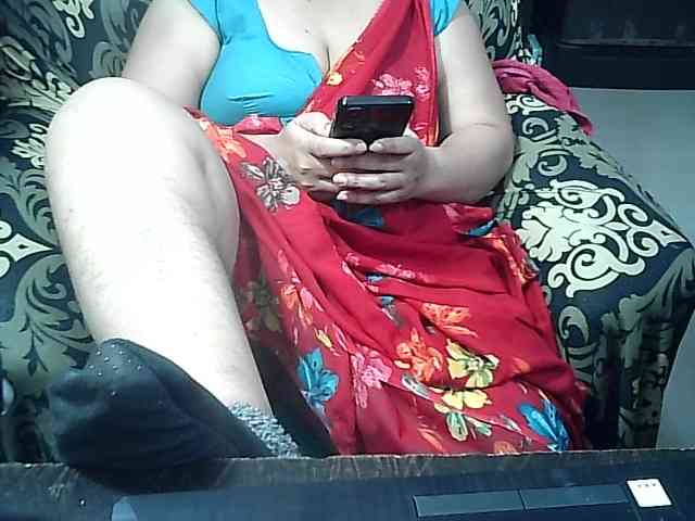 Indianbhabhimilf40 webcam