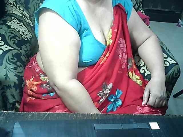 Indianbhabhimilf40 webcam