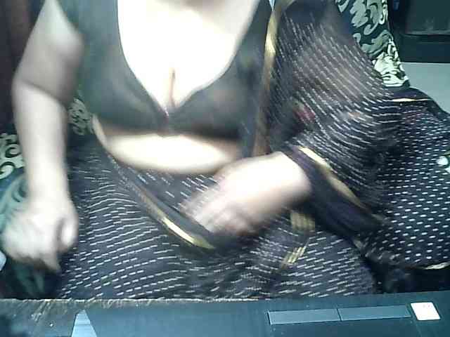 Indianbhabhimilf40 webcam