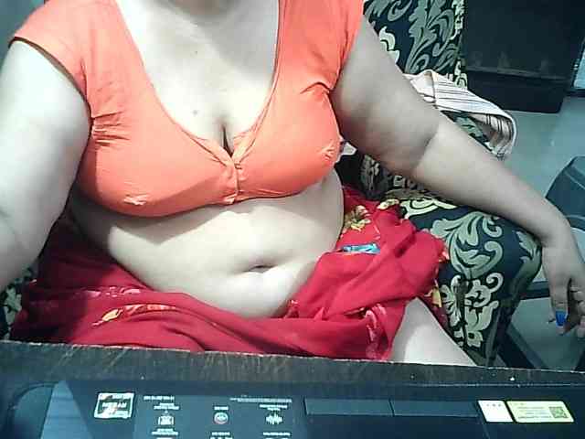 Indianbhabhimilf40 webcam