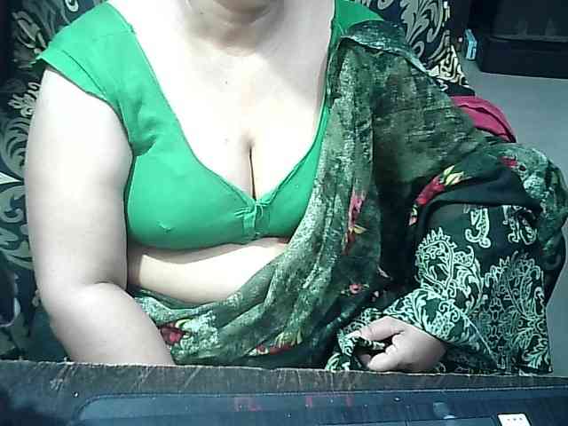 Indianbhabhimilf40 webcam