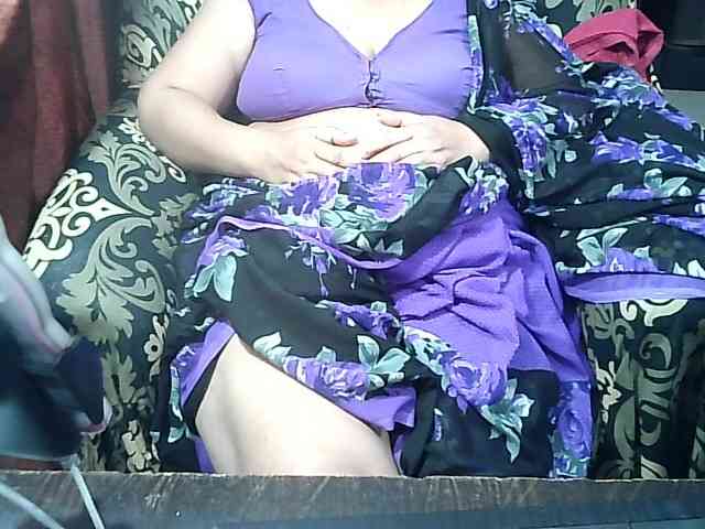 Indianbhabhimilf40 webcam