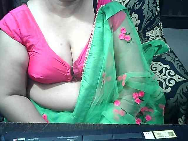 Indianbhabhimilf40 webcam