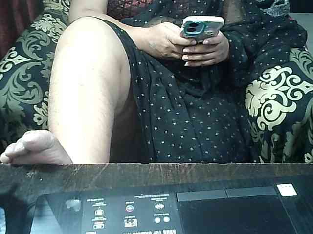 Indianbhabhimilf40 webcam