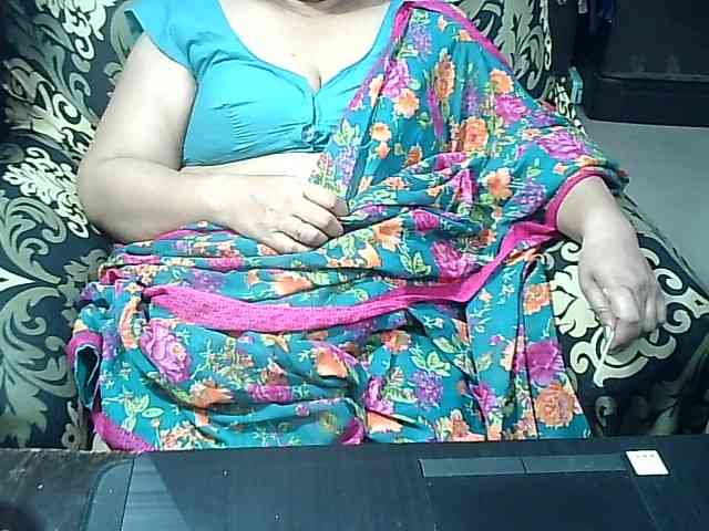 Indianbhabhimilf40 webcam