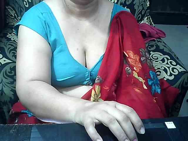 Indianbhabhimilf40 webcam
