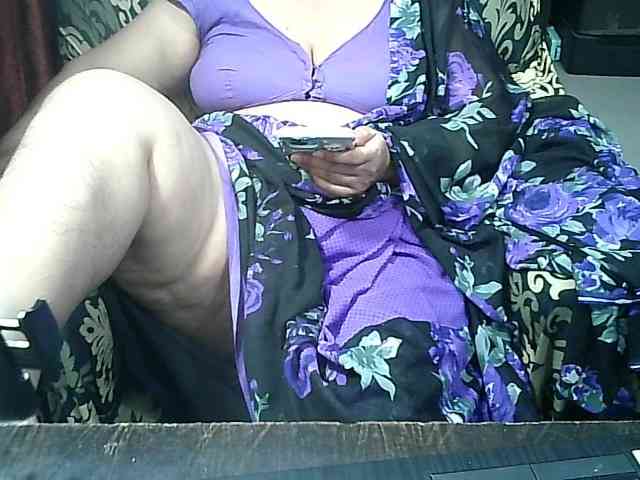 Indianbhabhimilf40 webcam