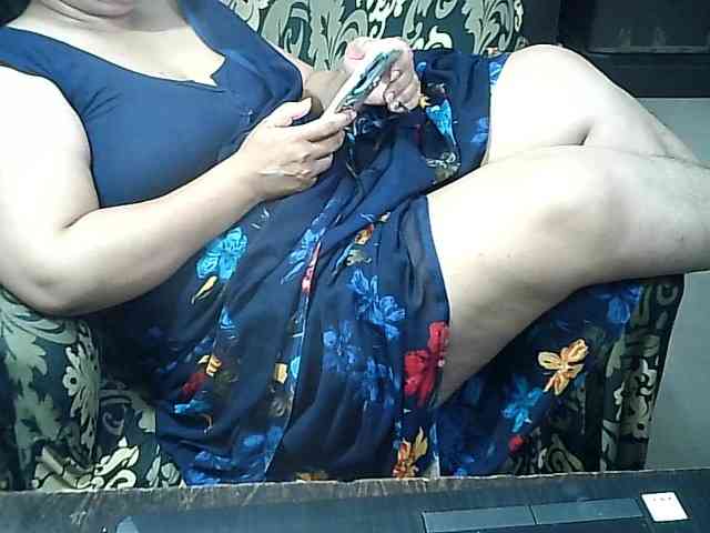 Indianbhabhimilf40 webcam