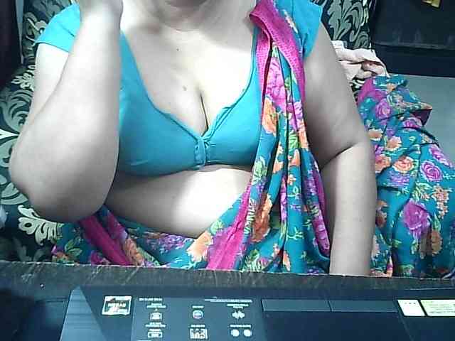Indianbhabhimilf40 webcam